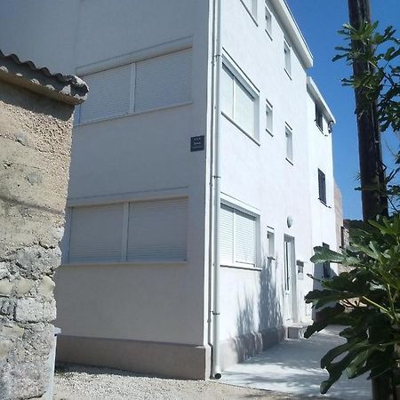Apartments By The Sea Pag - 11778 帕格 外观 照片